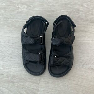 Tony Bianco Quilted Black Sandals – Size 40, Lightly Used